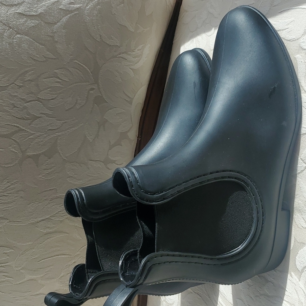 Stitch Fix - Report Black Rain Boots - Size 8.5